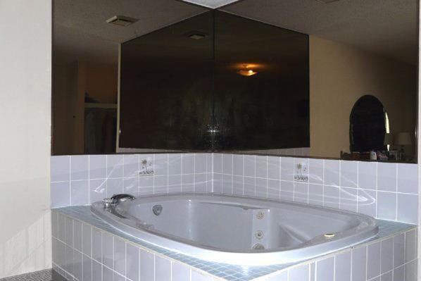 Tropicana Inn Niagara Falls Cameră foto